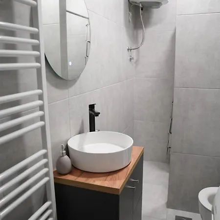 Iskra Apartment